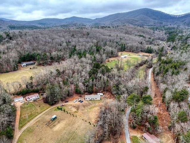 112 Starlight, Blairsville, GA 30512