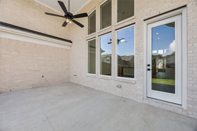 8514 Great Stone Trail, Rowlett, TX 75089