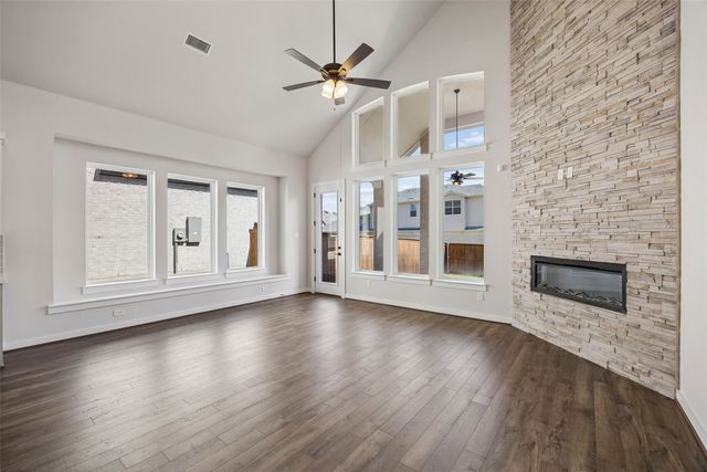 8514 Great Stone Trail, Rowlett, TX 75089