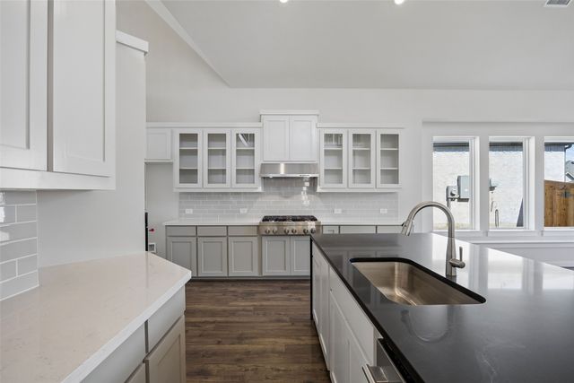 8514 Great Stone Trail, Rowlett, TX 75089