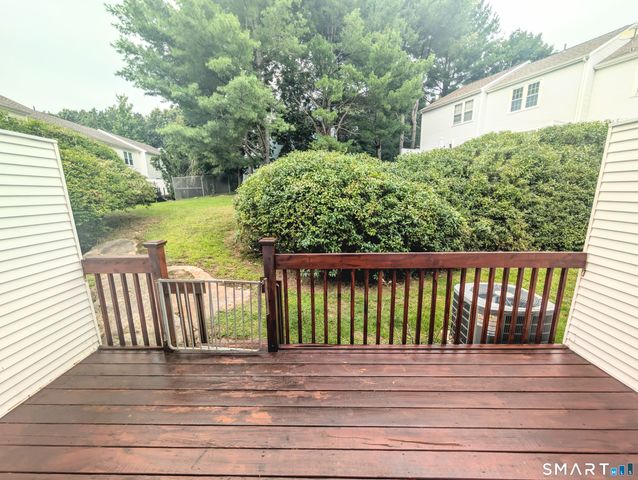 380 Hitchcock Road 89, Waterbury, CT 06705