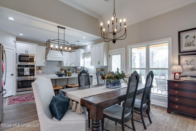 98 Fairview Trail, Byhalia, MS 38611