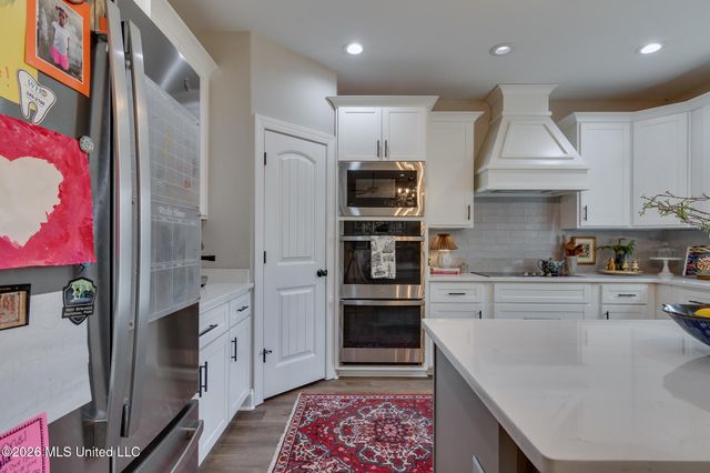 98 Fairview Trail, Byhalia, MS 38611