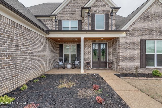 98 Fairview Trail, Byhalia, MS 38611