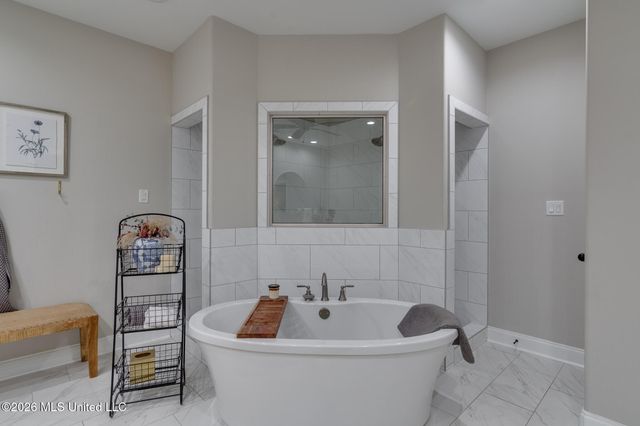 98 Fairview Trail, Byhalia, MS 38611