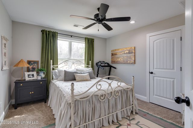 98 Fairview Trail, Byhalia, MS 38611