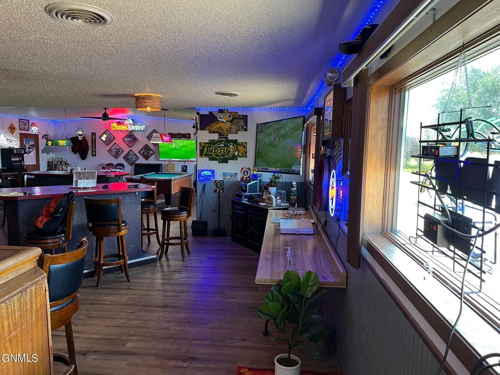 390 Main Street S, Forman, ND 58032 photo 6