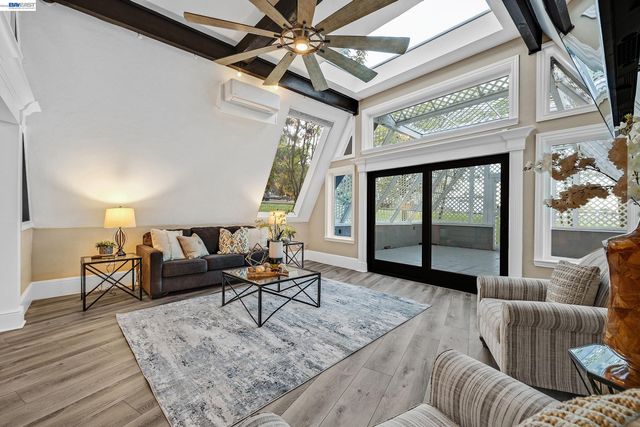 4002 Dyer Rd, Livermore, CA 94551