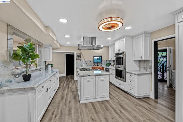 4002 Dyer Rd, Livermore, CA 94551