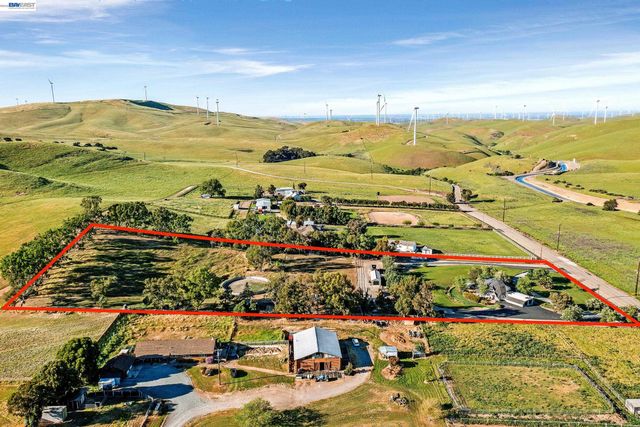 4002 Dyer Rd, Livermore, CA 94551