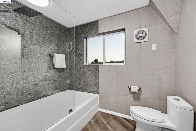 4002 Dyer Rd, Livermore, CA 94551