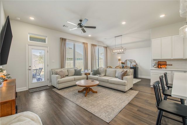 5951 Eldora Drive, College Station, TX 77845