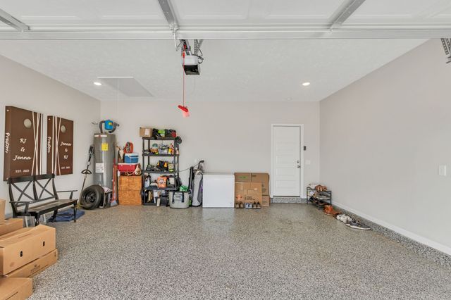 329 Mimosa Dr, Decherd, TN 37324