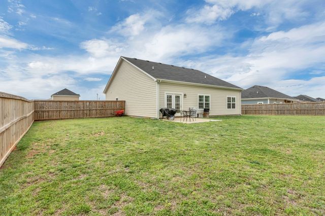 329 Mimosa Dr, Decherd, TN 37324