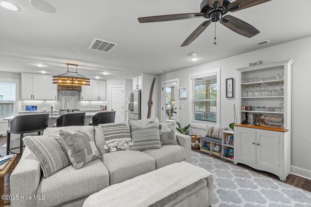 406 Hope Lane, Holly Ridge, NC 28445