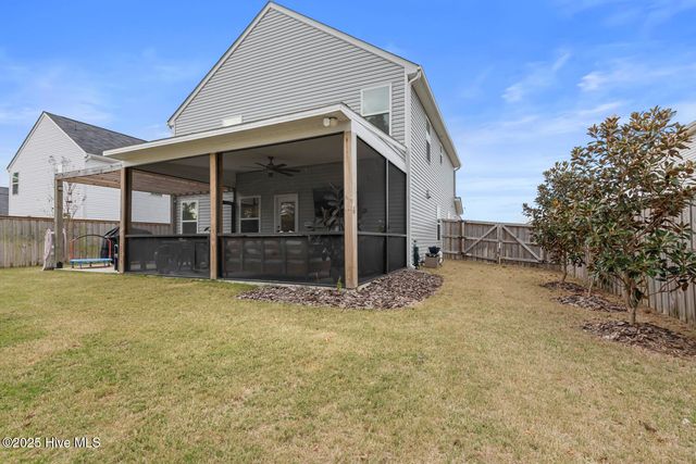 406 Hope Lane, Holly Ridge, NC 28445