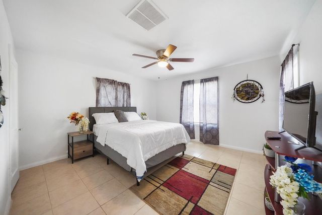 8041 Howard Drive 1, Houston, TX 77017