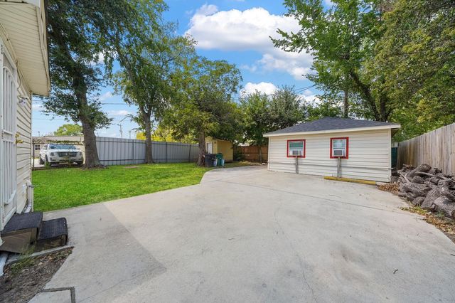 8041 Howard Drive 1, Houston, TX 77017