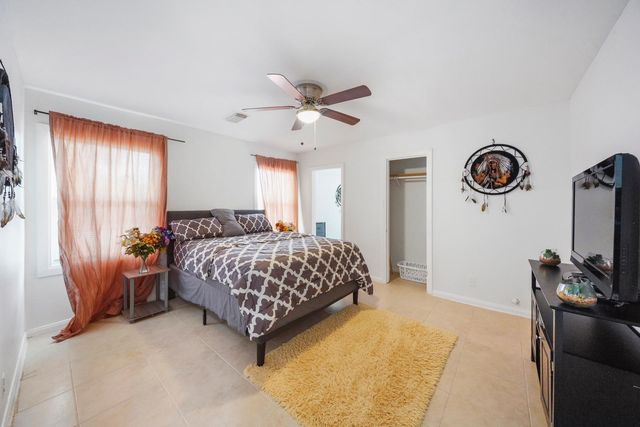 8041 Howard Drive 1, Houston, TX 77017