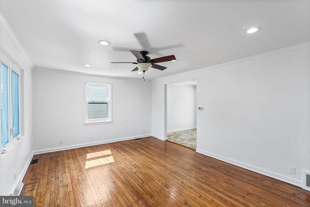 5027 JACKSON AVE, Pennsauken, NJ 08110