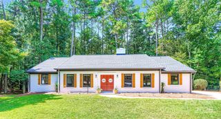 4704 Autumn Leaf Lane, Charlotte, NC 28277
