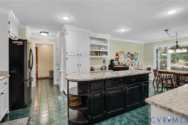 2409 Three Bridge Rd, Powhatan, VA 23139