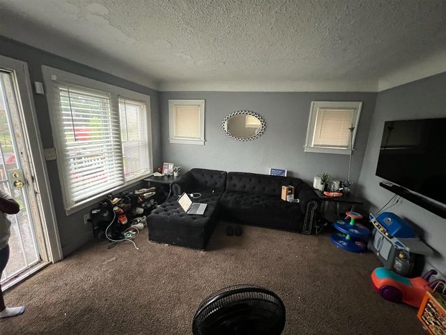 19225 Conley Street, Detroit, MI 48234