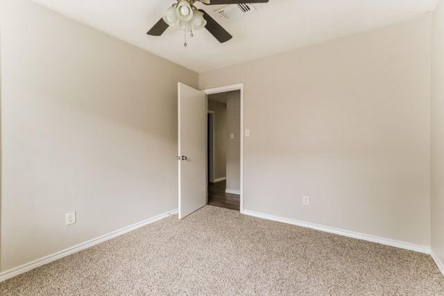22319 Meadowrock Drive, Spring, TX 77389