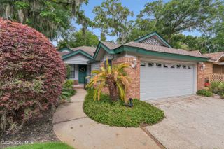 22 Bay Tree Court W, St. Simons Island, GA 31522