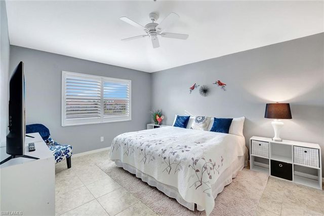 6270 Huntington Lakes CIR # 204, Naples, FL 34119