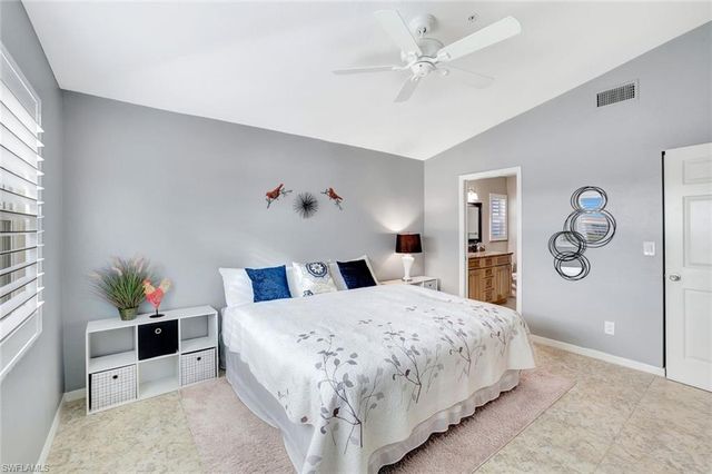 6270 Huntington Lakes CIR # 204, Naples, FL 34119