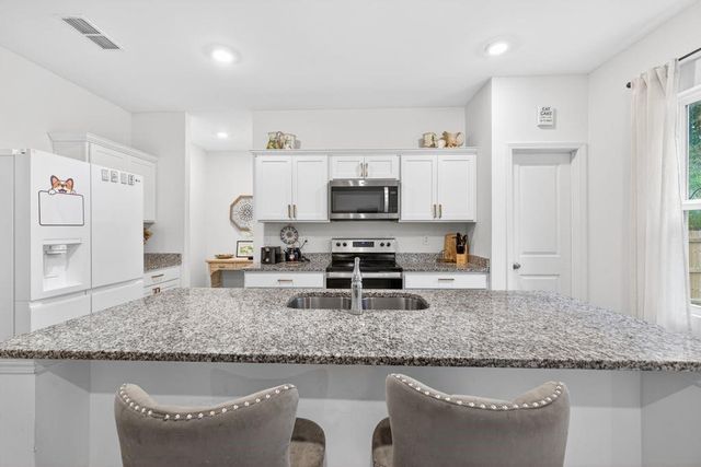 764 Knight Bridge Lane, Winder, GA 30680