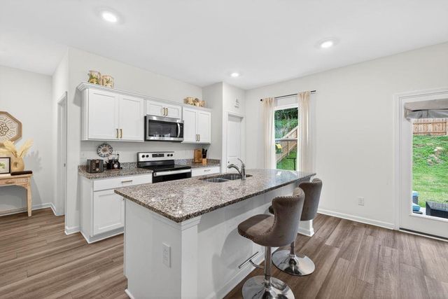 764 Knight Bridge Lane, Winder, GA 30680