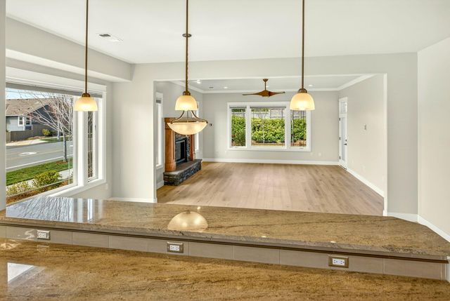 4007 Shamrock Drive, Medford, OR 97504