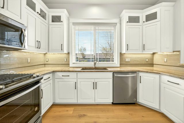 4007 Shamrock Drive, Medford, OR 97504