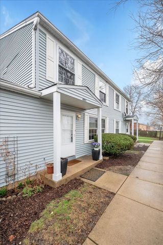 485 James Court C, Glendale Heights, IL 60139