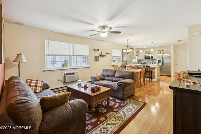 7B Greenwood Lane 62, Whiting, NJ 08759
