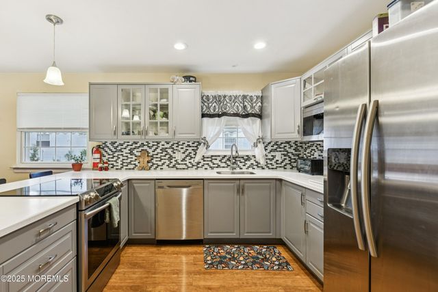 7B Greenwood Lane 62, Whiting, NJ 08759