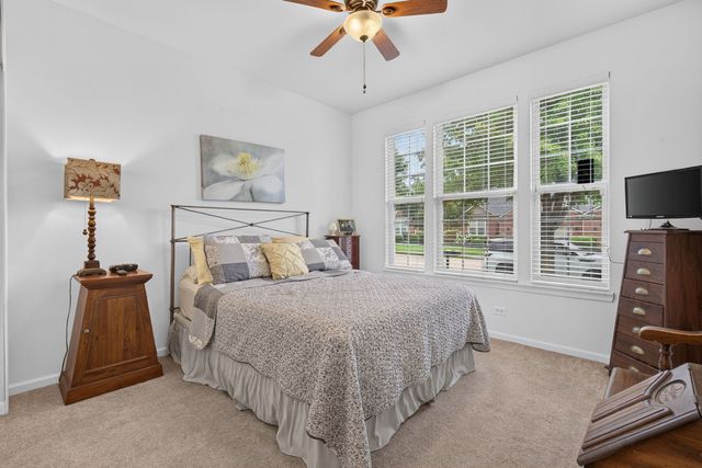 13266 Strandhill Drive, Orland Park, IL 60462