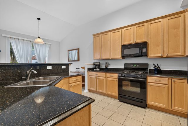 13266 Strandhill Drive, Orland Park, IL 60462