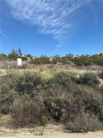 40680 Faure Road, Hemet, CA 92544