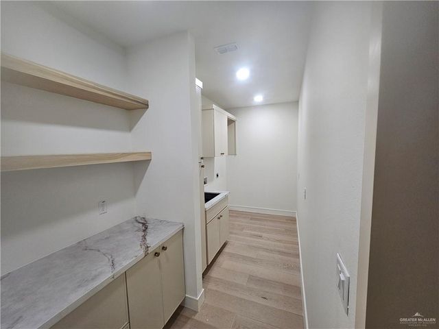 2905 Gumwood Avenue, Mcallen, TX 78501