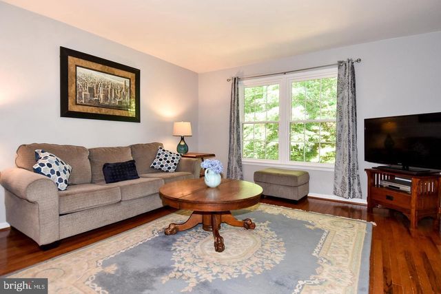 7414 WILLSHIRE HUNT CT, Springfield, VA 22153