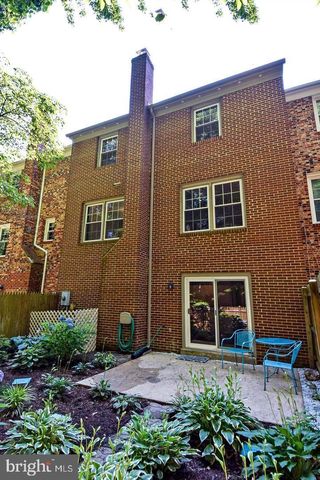 7414 WILLSHIRE HUNT CT, Springfield, VA 22153