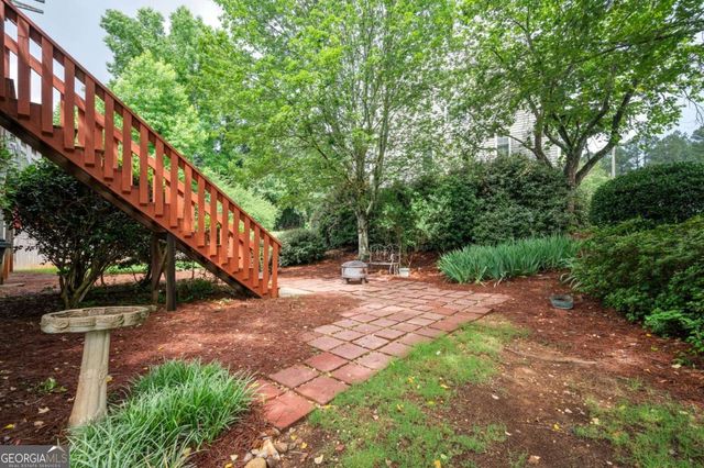 2580 Thorngate Way, Acworth, GA 30101