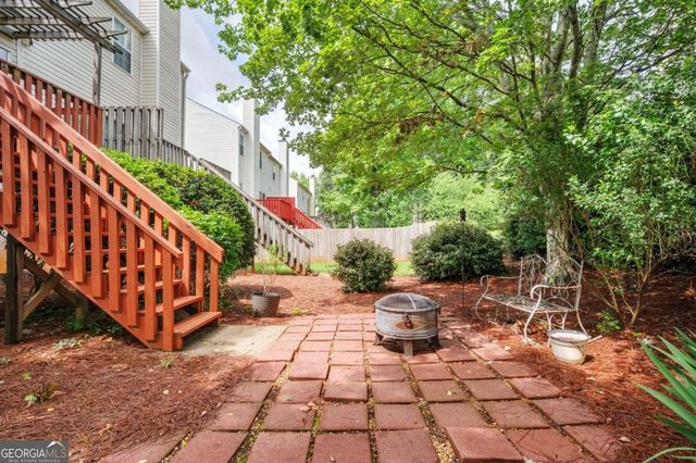 2580 Thorngate Way, Acworth, GA 30101