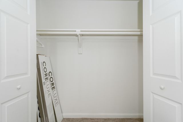 209 W Miracle Strip Parkway, APT B302, Mary Esther, FL 32569