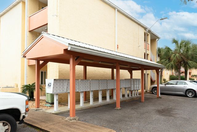 209 W Miracle Strip Parkway, APT B302, Mary Esther, FL 32569