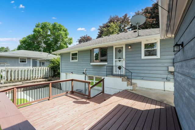 2309 24th Street NW, Rochester, MN 55901