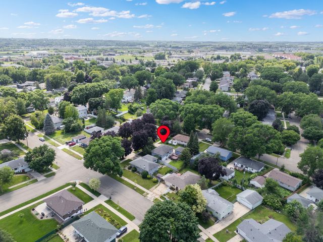 2309 24th Street NW, Rochester, MN 55901